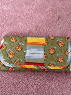 Longaberger Green Floral Stripe Quilted Wallet
